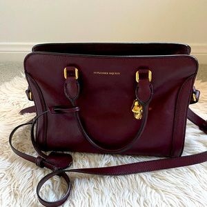 ALEXANDER MCQUEEN
Pebbled Calfskin Tote